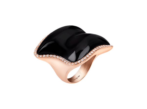 Buy original Jewelry Chantecler Enchanté Ring with Bitcoin!