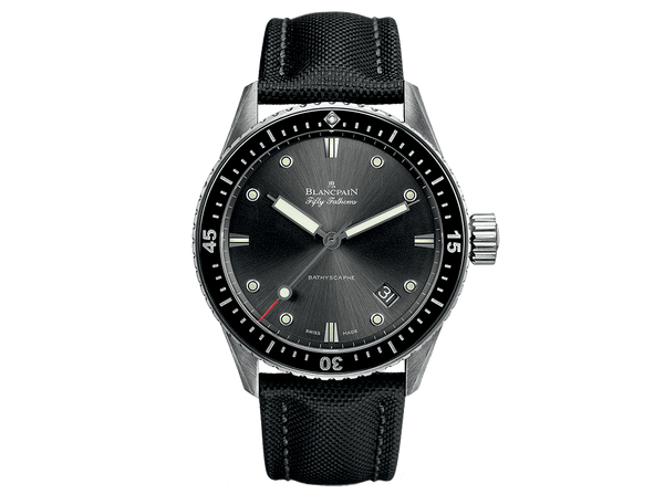 Buy original Blancpain FIFTY FATHOMS 5000 1110 B52A with Bitcoins!