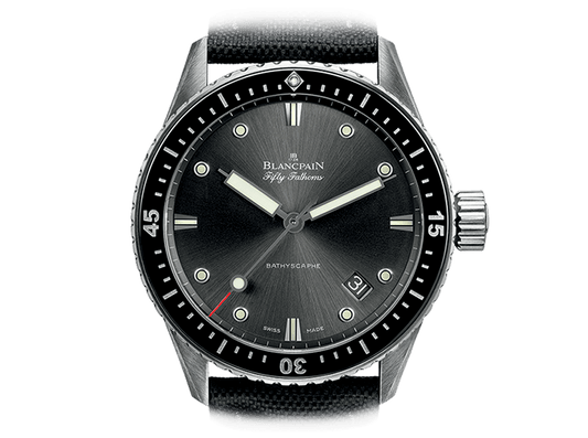 Buy original Blancpain FIFTY FATHOMS 5000 1110 B52A with Bitcoins!